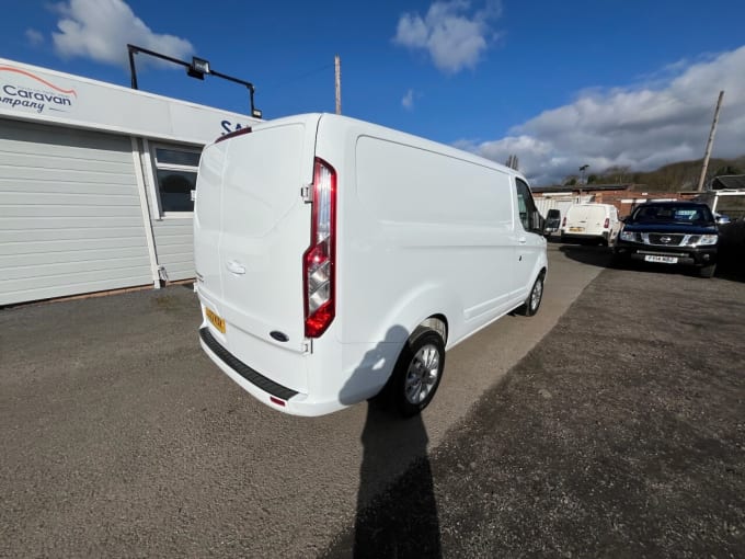 2025 Ford Transit Custom