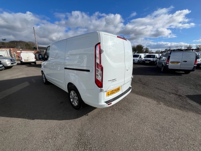 2025 Ford Transit Custom