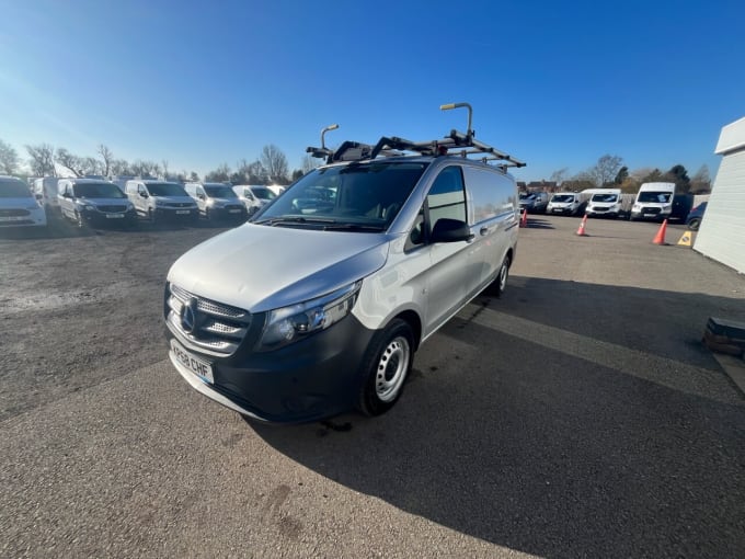 2025 Mercedes-benz Vito