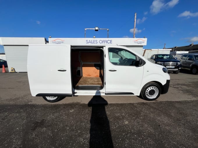 2025 Toyota Proace