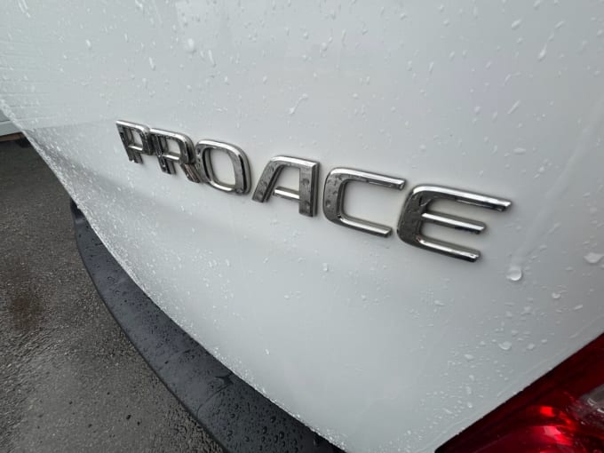 2025 Toyota Proace