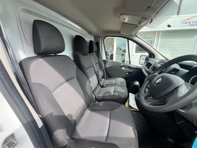 2025 Renault Trafic