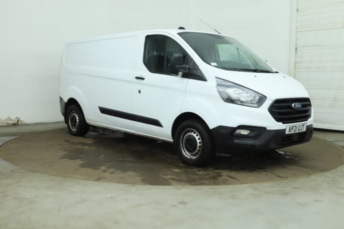 2025 Ford Transit Custom