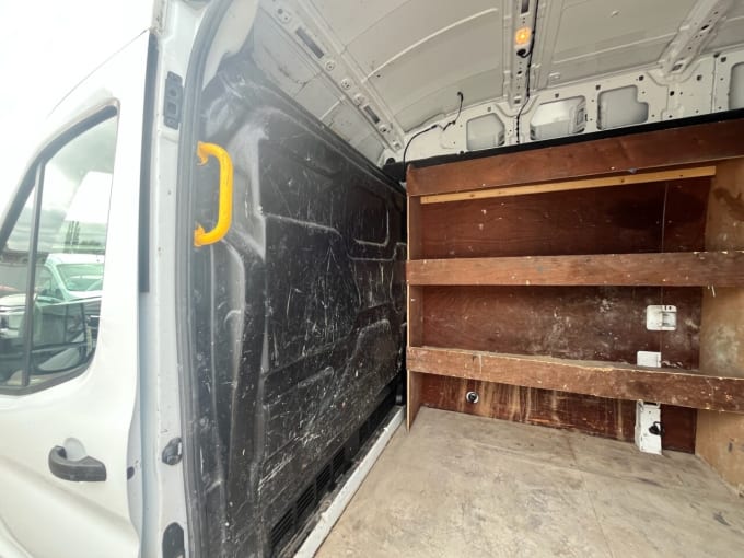 2025 Ford Transit