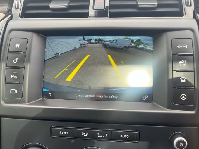2025 Land Rover Discovery