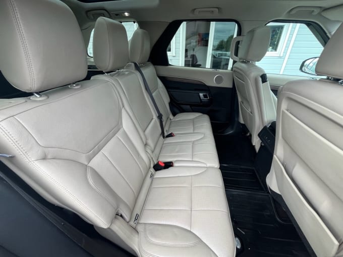 2025 Land Rover Discovery