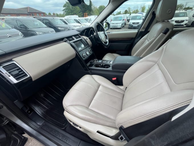 2025 Land Rover Discovery