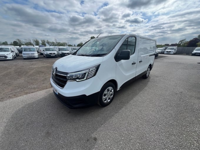 2025 Renault Trafic