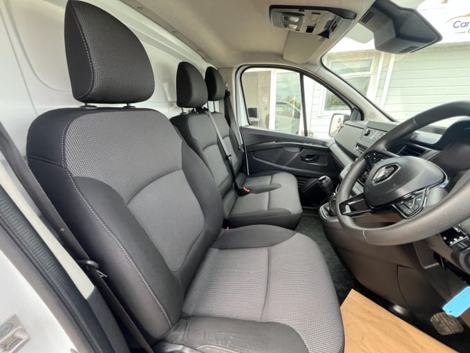 2025 Renault Trafic