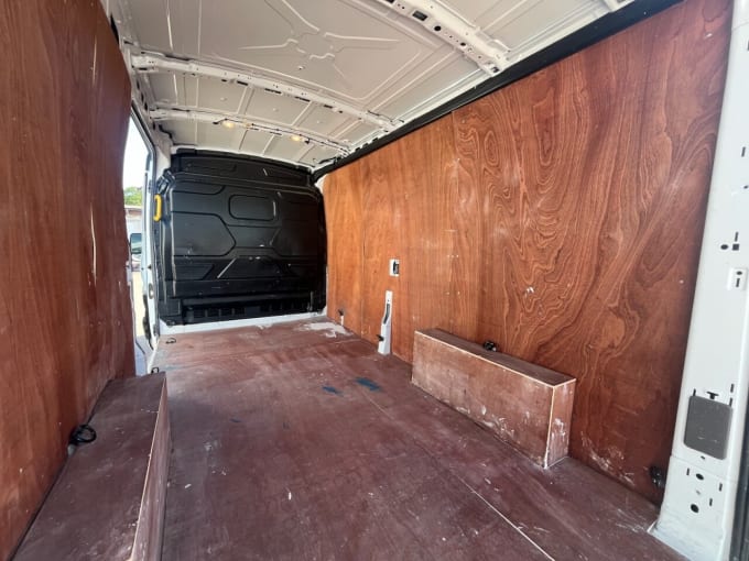 2025 Ford Transit
