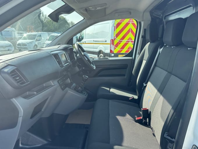 2025 Vauxhall Vivaro