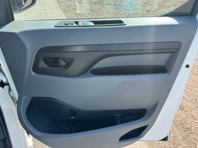 2025 Vauxhall Vivaro