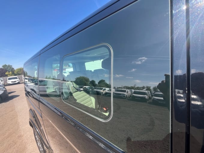 2025 Ford Tourneo Custom