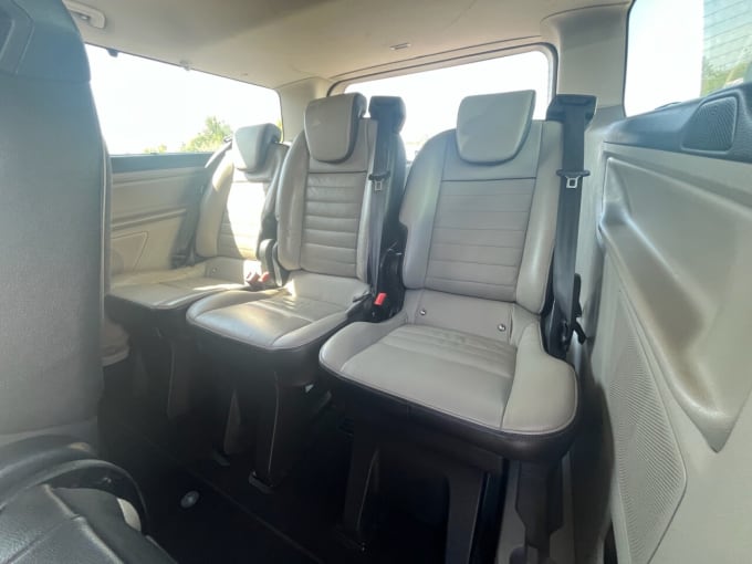 2025 Ford Tourneo Custom