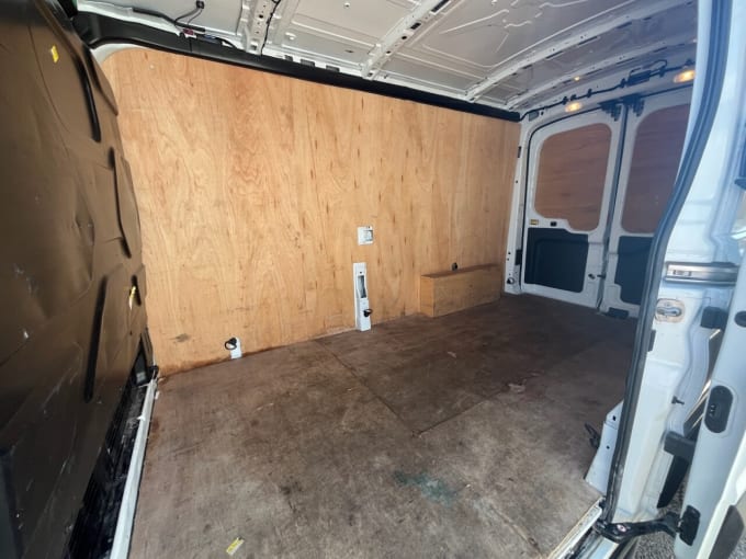2025 Ford Transit