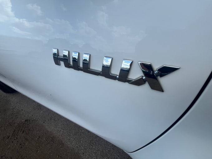 2025 Toyota Hi-lux
