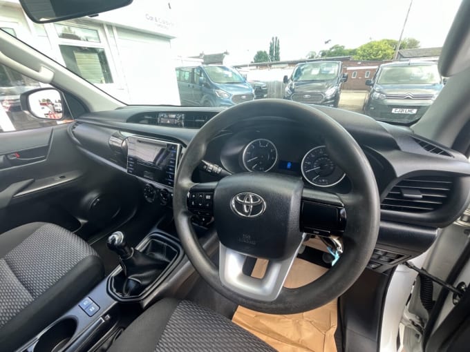 2025 Toyota Hi-lux