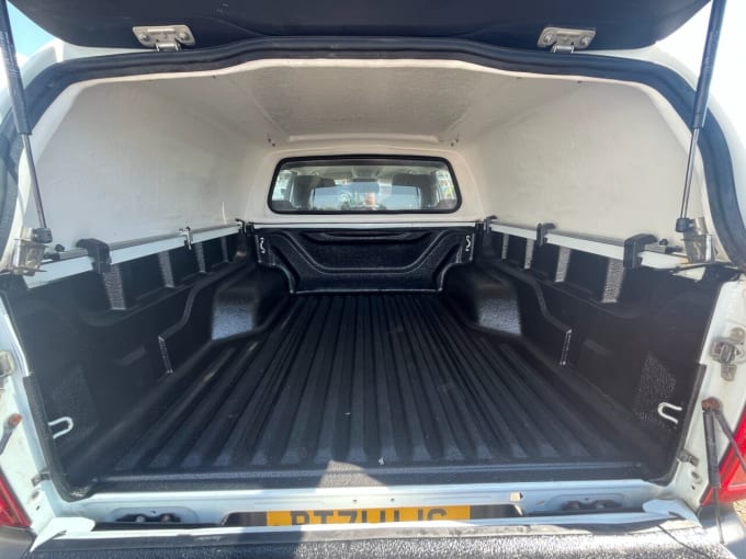 2025 Isuzu D-max