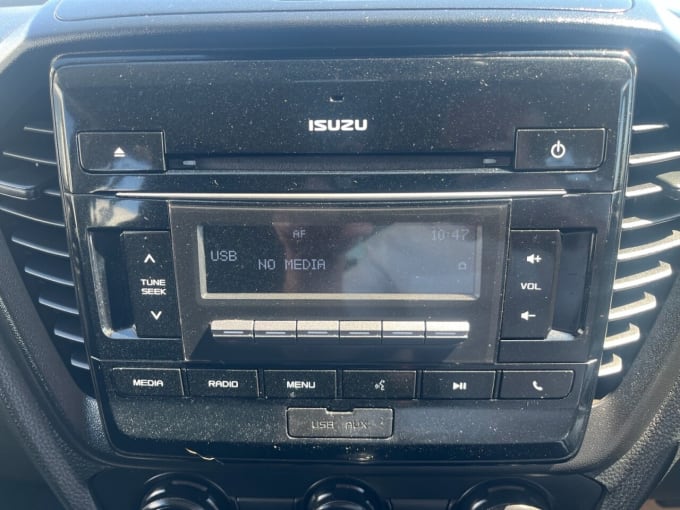 2025 Isuzu D-max