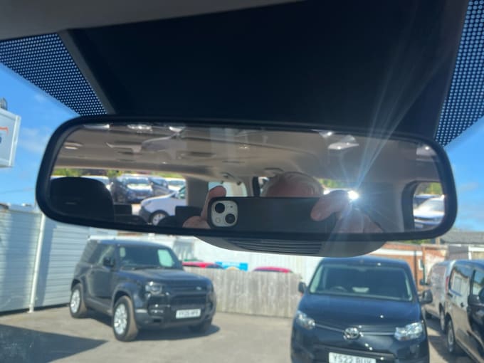 2025 Ford Tourneo Custom