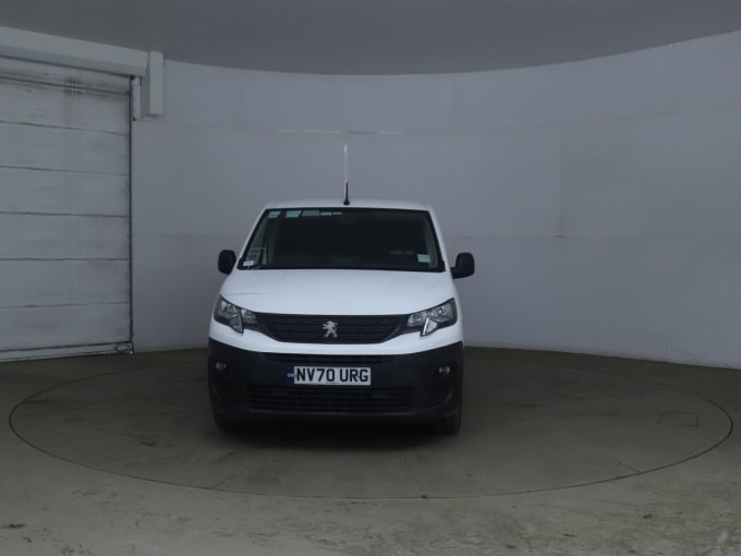 2025 Peugeot Partner