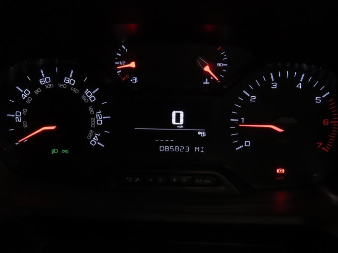 2025 Peugeot Partner