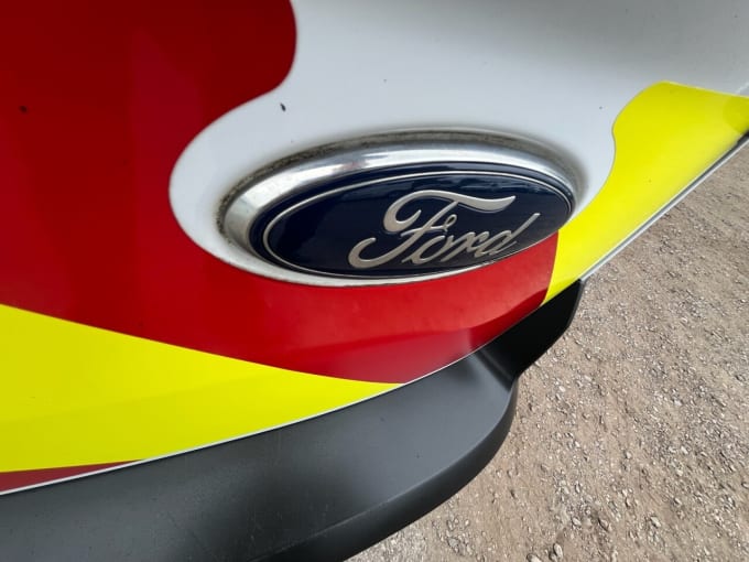 2025 Ford Transit Connect