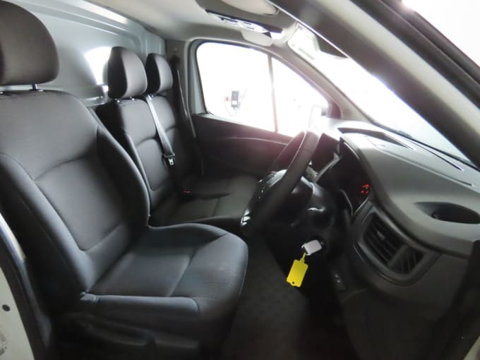 2025 Renault Trafic