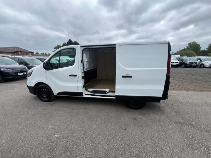 2025 Renault Trafic
