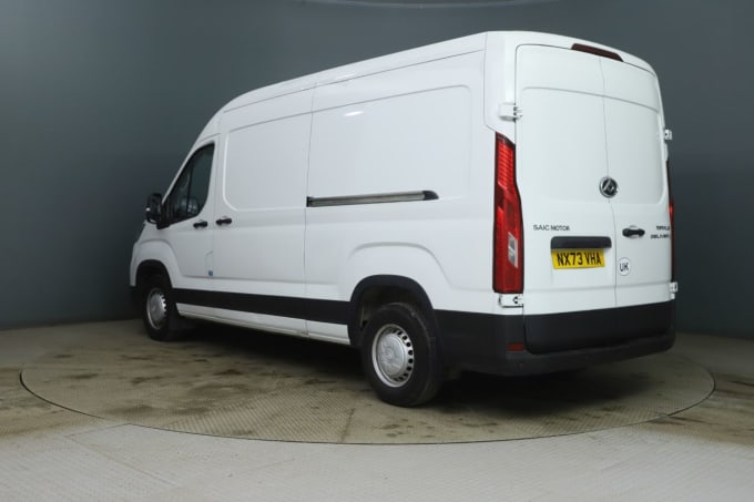 2025 Maxus Deliver 9