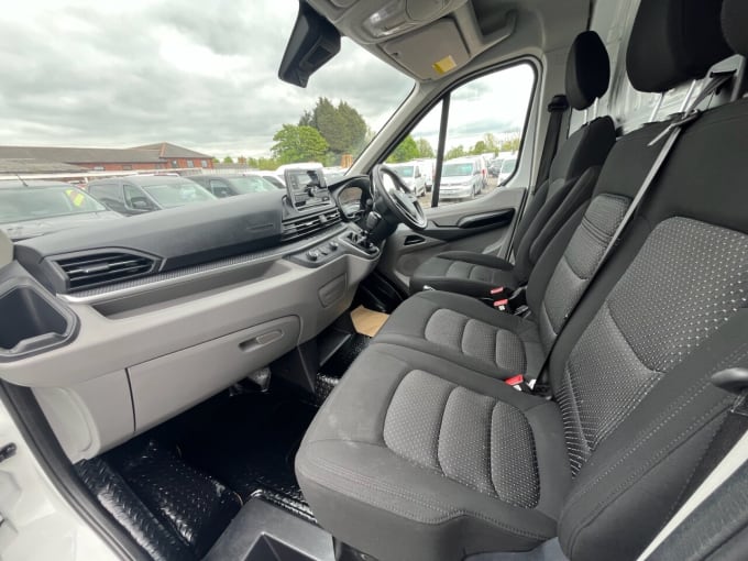 2025 Maxus Deliver 9