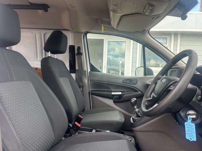 2025 Ford Transit Connect