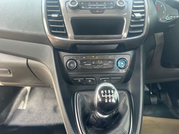 2025 Ford Transit Connect