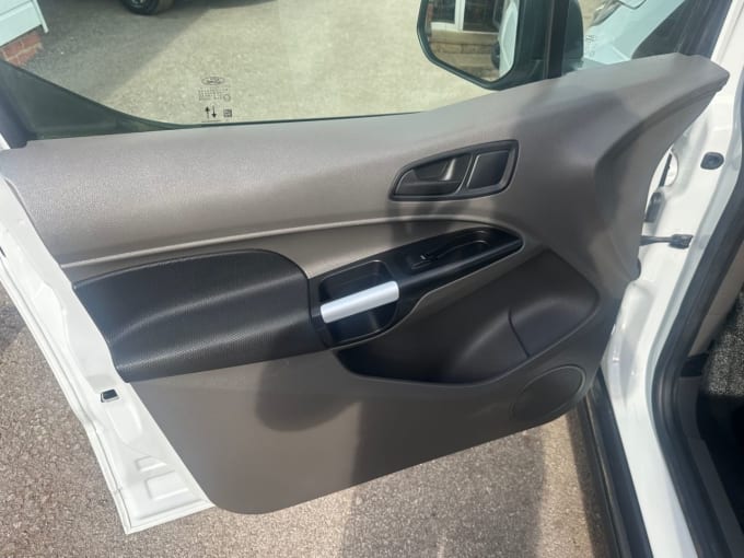 2025 Ford Transit Connect