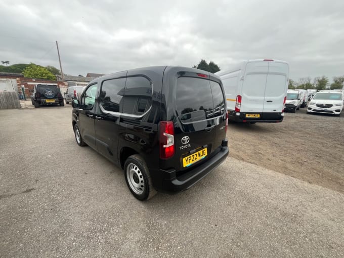 2025 Toyota Proace City