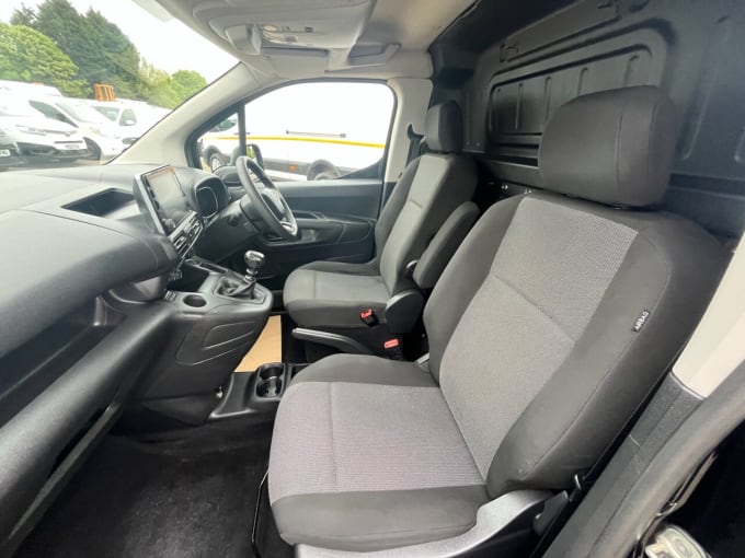 2025 Toyota Proace City