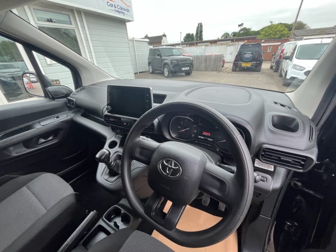 2025 Toyota Proace City