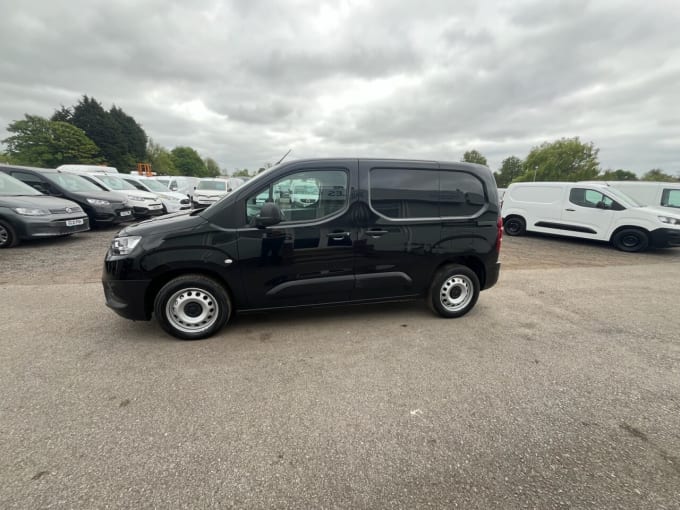 2025 Toyota Proace City