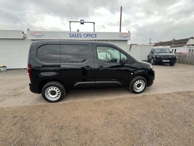2025 Toyota Proace City