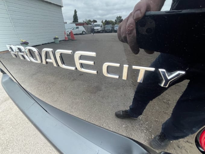 2025 Toyota Proace City
