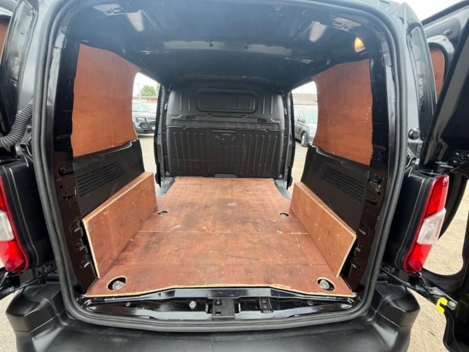 2025 Toyota Proace City