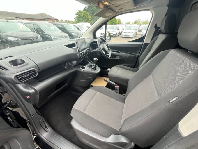 2025 Toyota Proace City