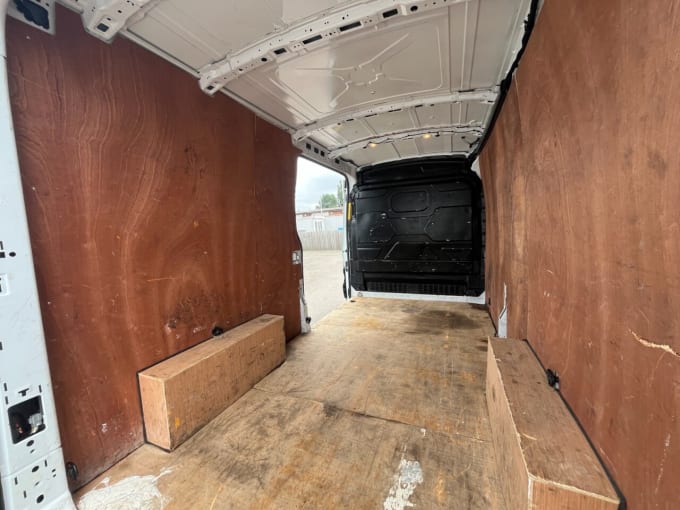 2025 Ford Transit
