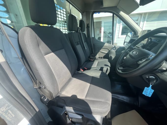 2025 Ford Transit