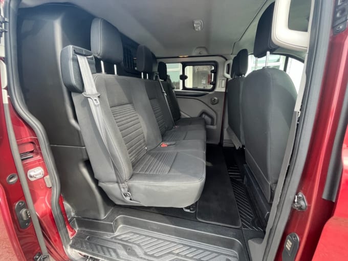 2025 Ford Transit Custom