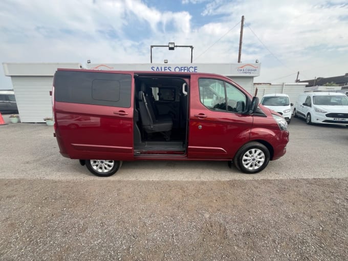 2025 Ford Transit Custom