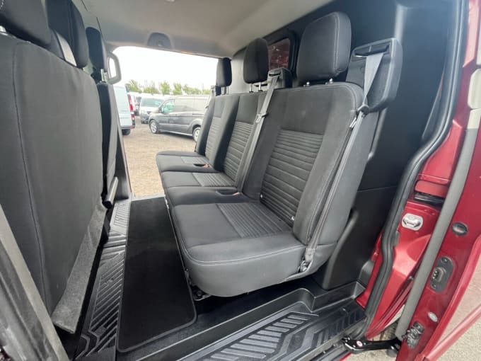 2025 Ford Transit Custom