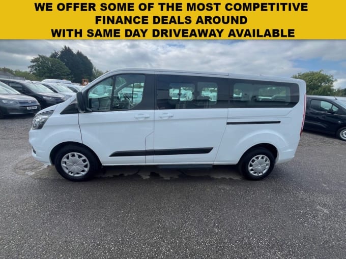 2025 Ford Tourneo Custom