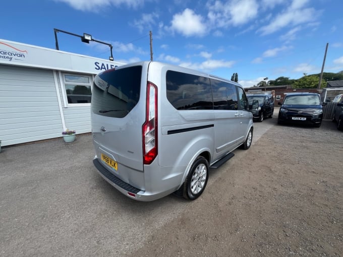 2025 Ford Tourneo Custom