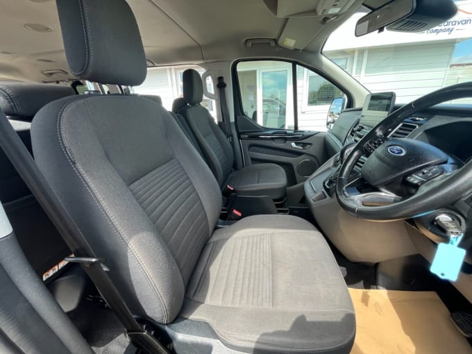 2025 Ford Tourneo Custom
